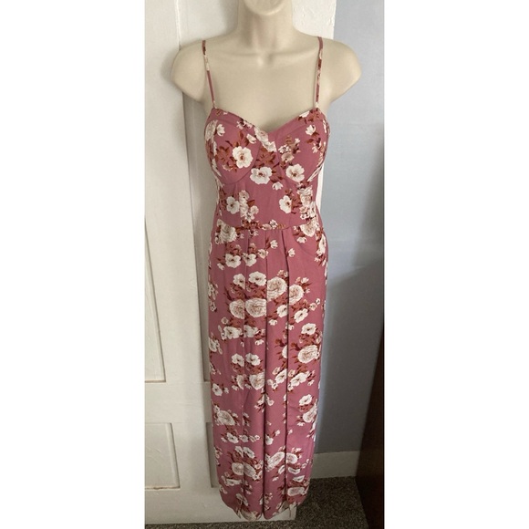 Xhileration Peekaboo-Leg Rose Floral Jumpsuit Smocked Corset Bodice Medium - Picture 2 of 15